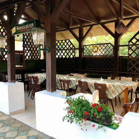 Talizman Etterem Panzio Otel Miskolc Dış mekan fotoğraf