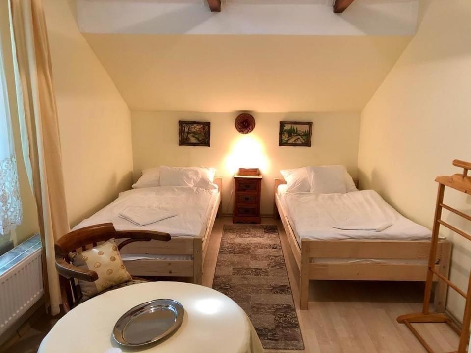 Talizman Etterem Panzio Otel Miskolc Dış mekan fotoğraf